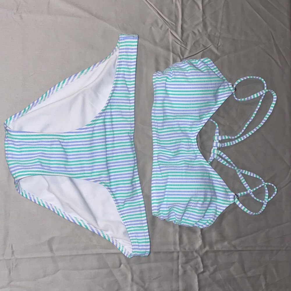 swim suit